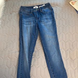 Skinny jeans